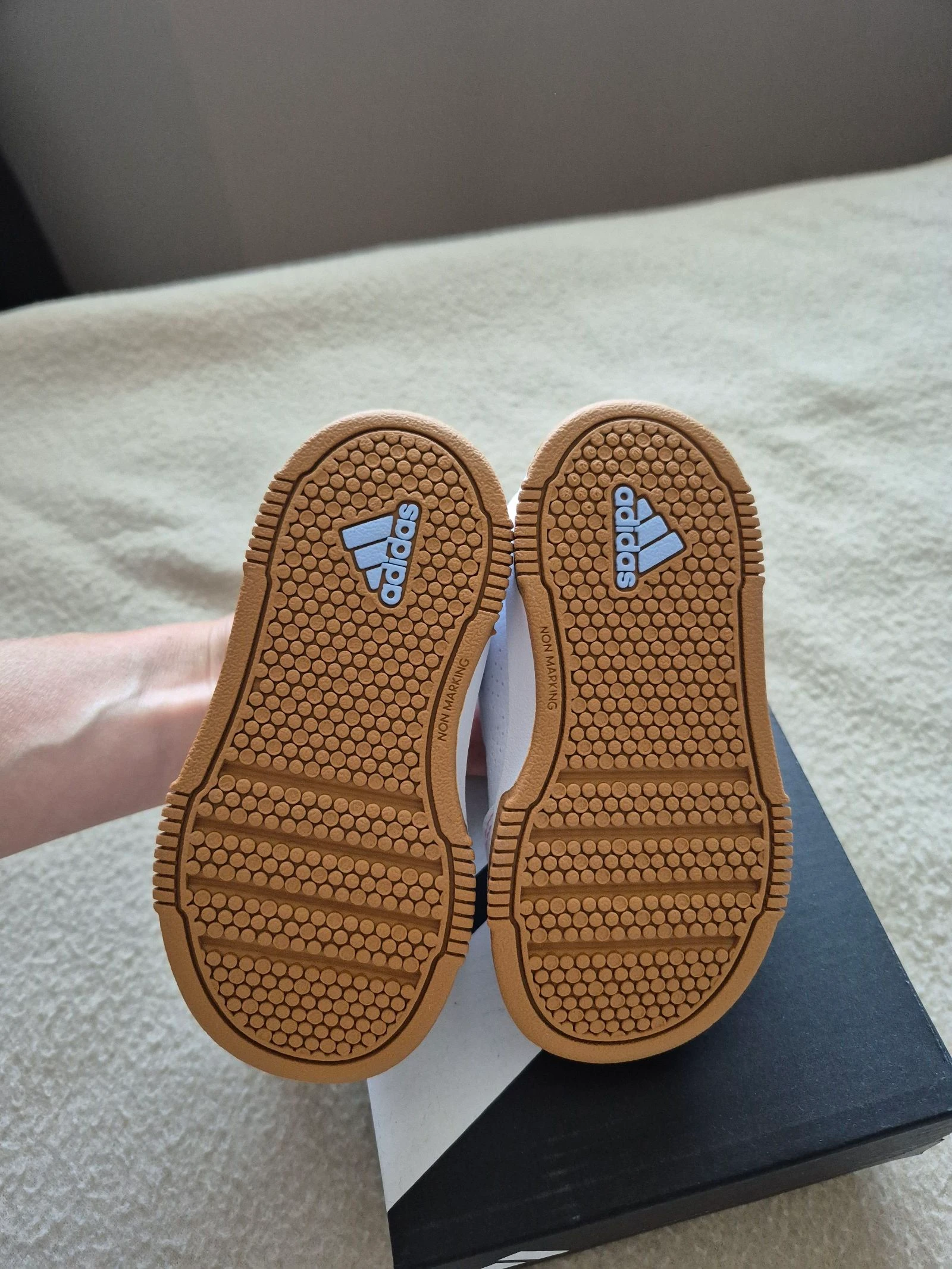 Basket adidas F 22 – photo 4